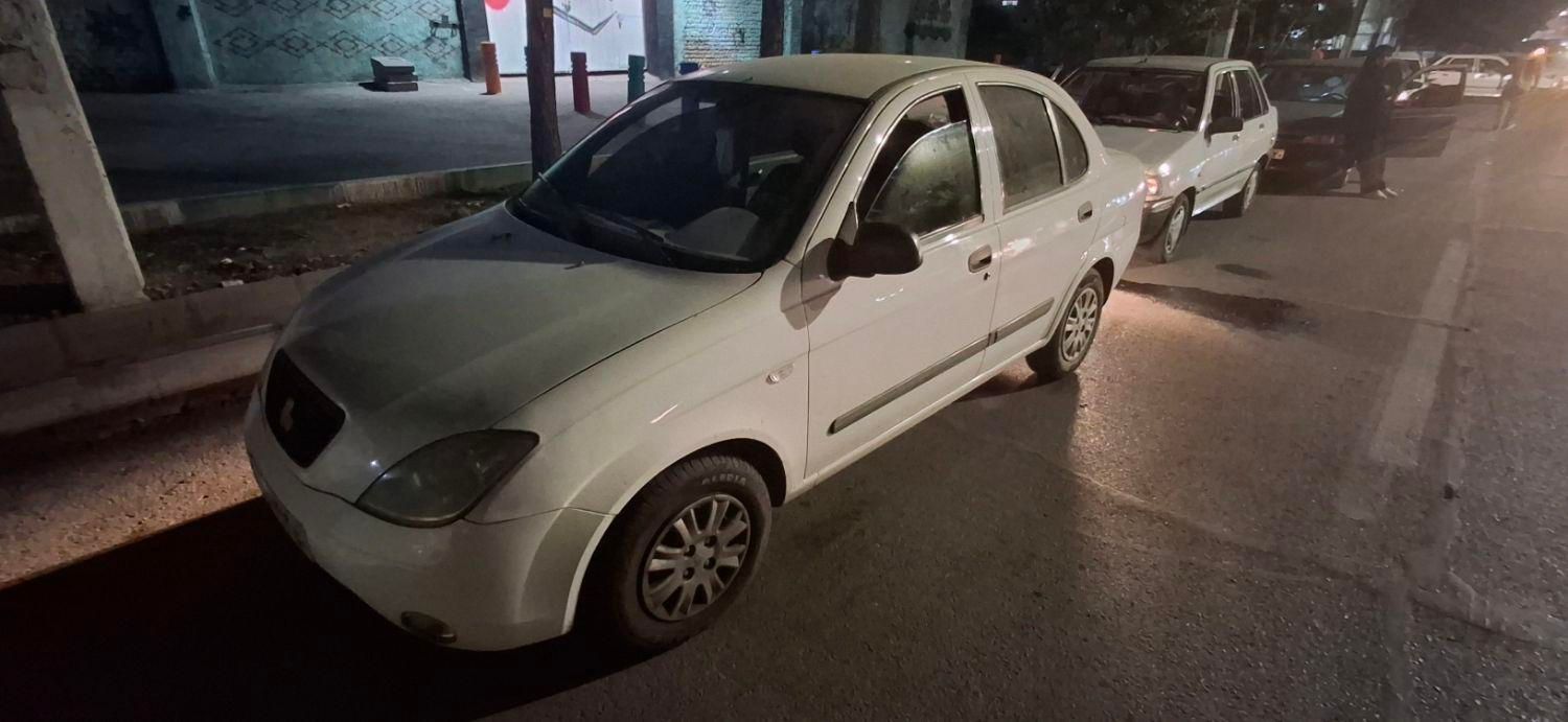 تیبا صندوق دار EX - 1395