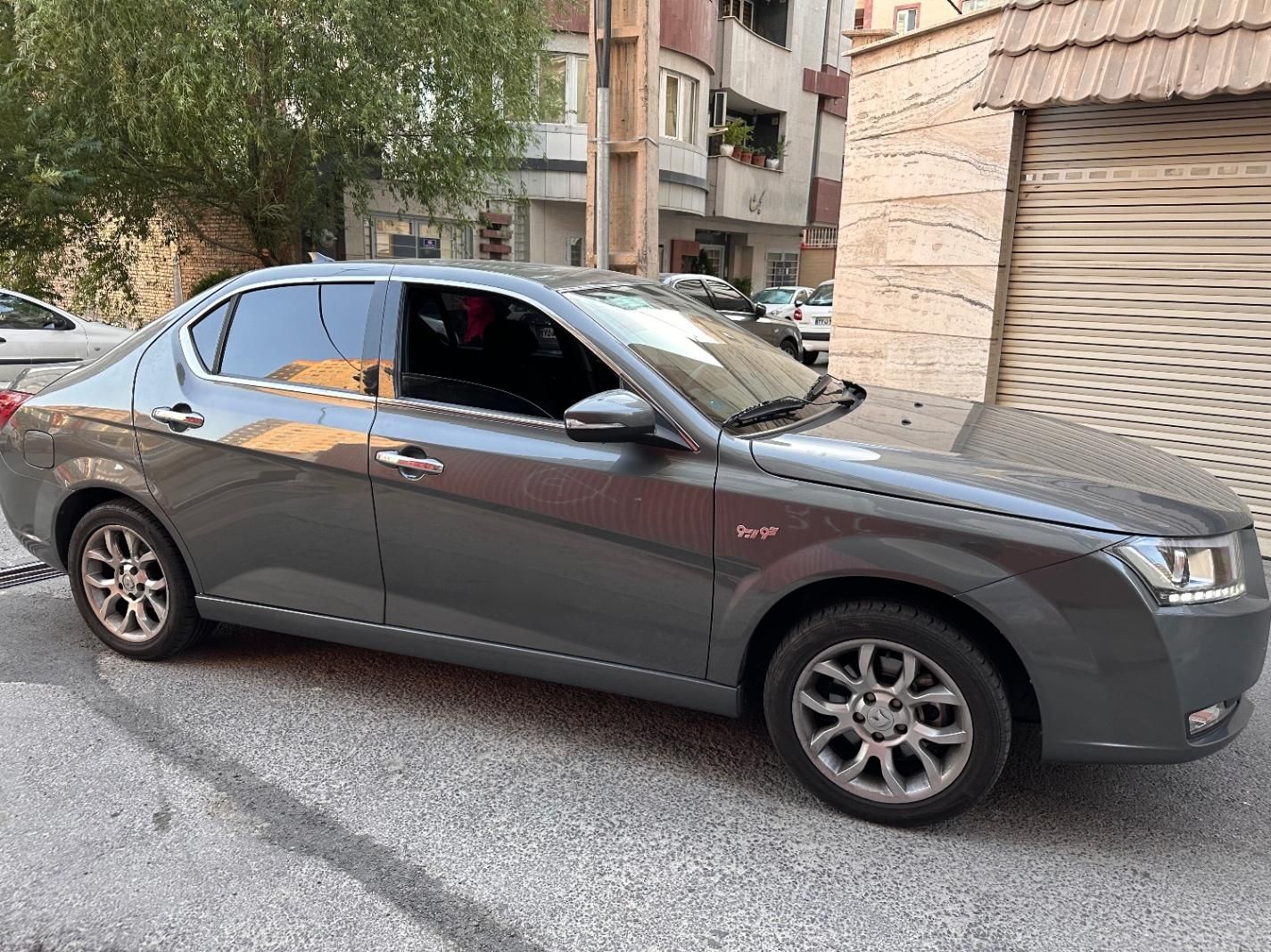 دنا پلاس توربو 6 دنده - 1402