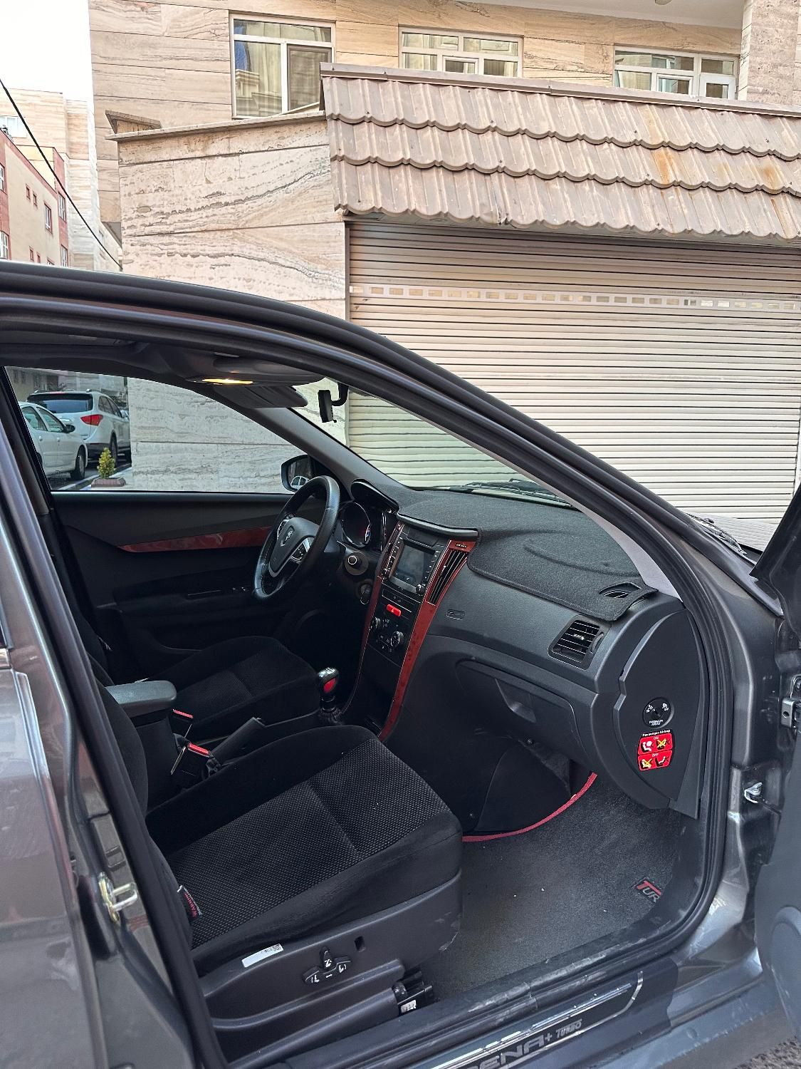 دنا پلاس توربو 6 دنده - 1402