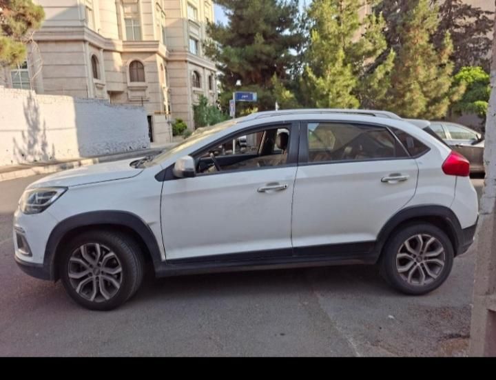 ام وی ام X22 دنده‌ای لاکچری - 1398