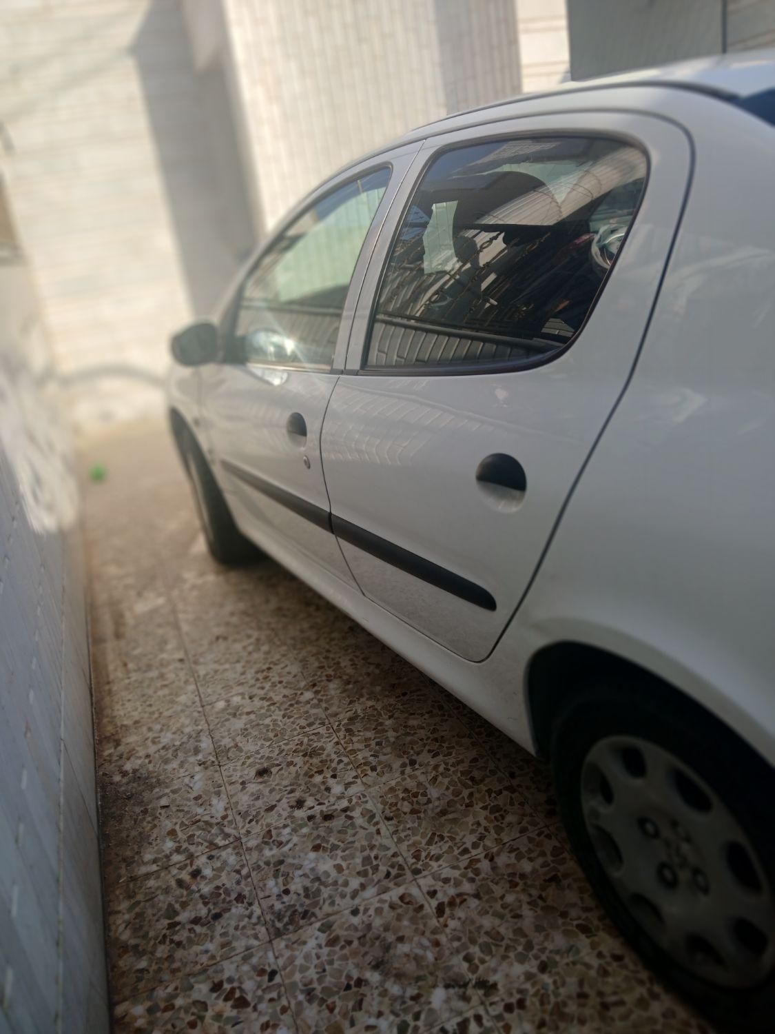 پژو ۲۰۶ صندوق دار v8 - 1394