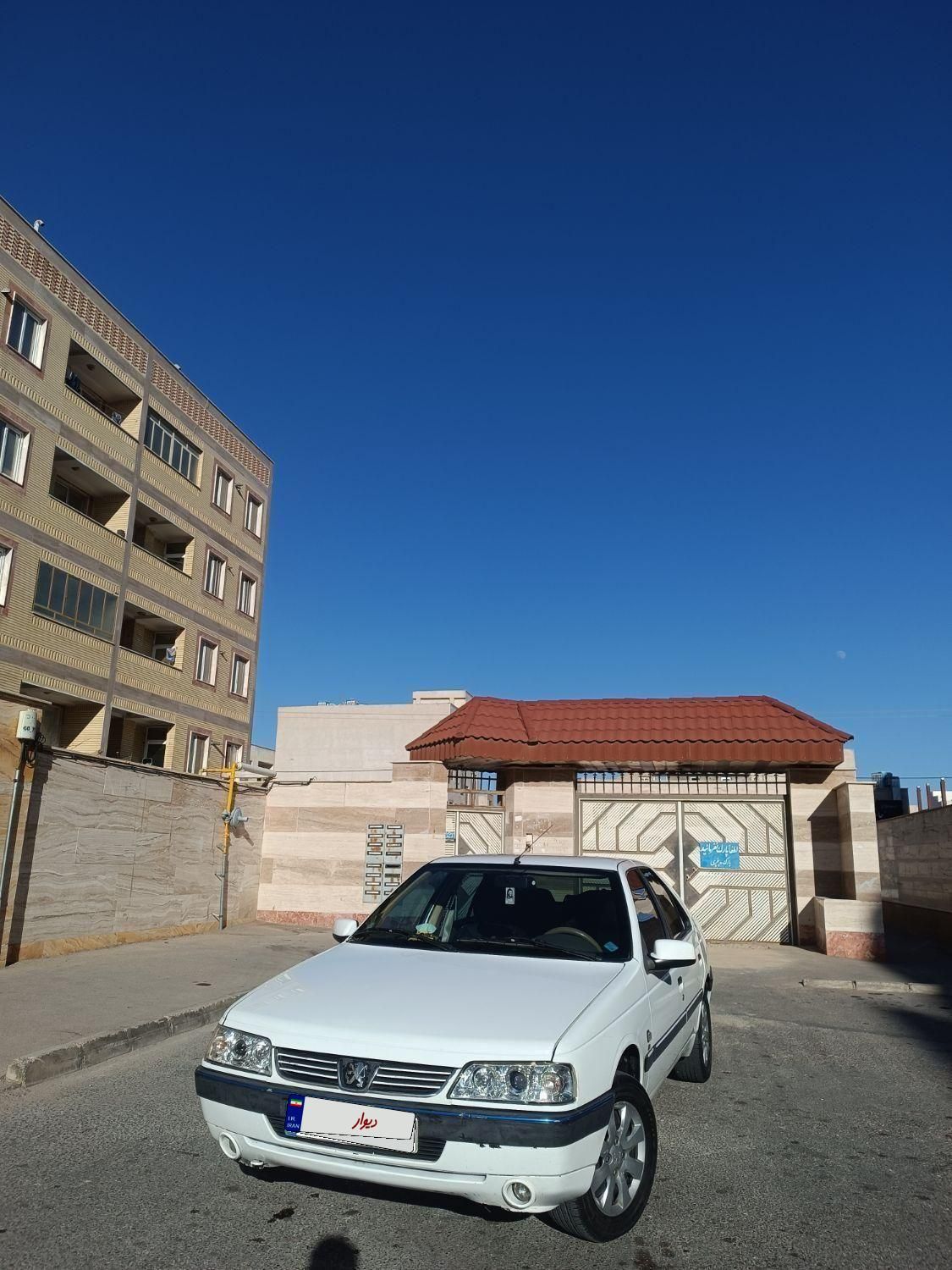 پژو 405 SLX بنزینی TU5 - 1395