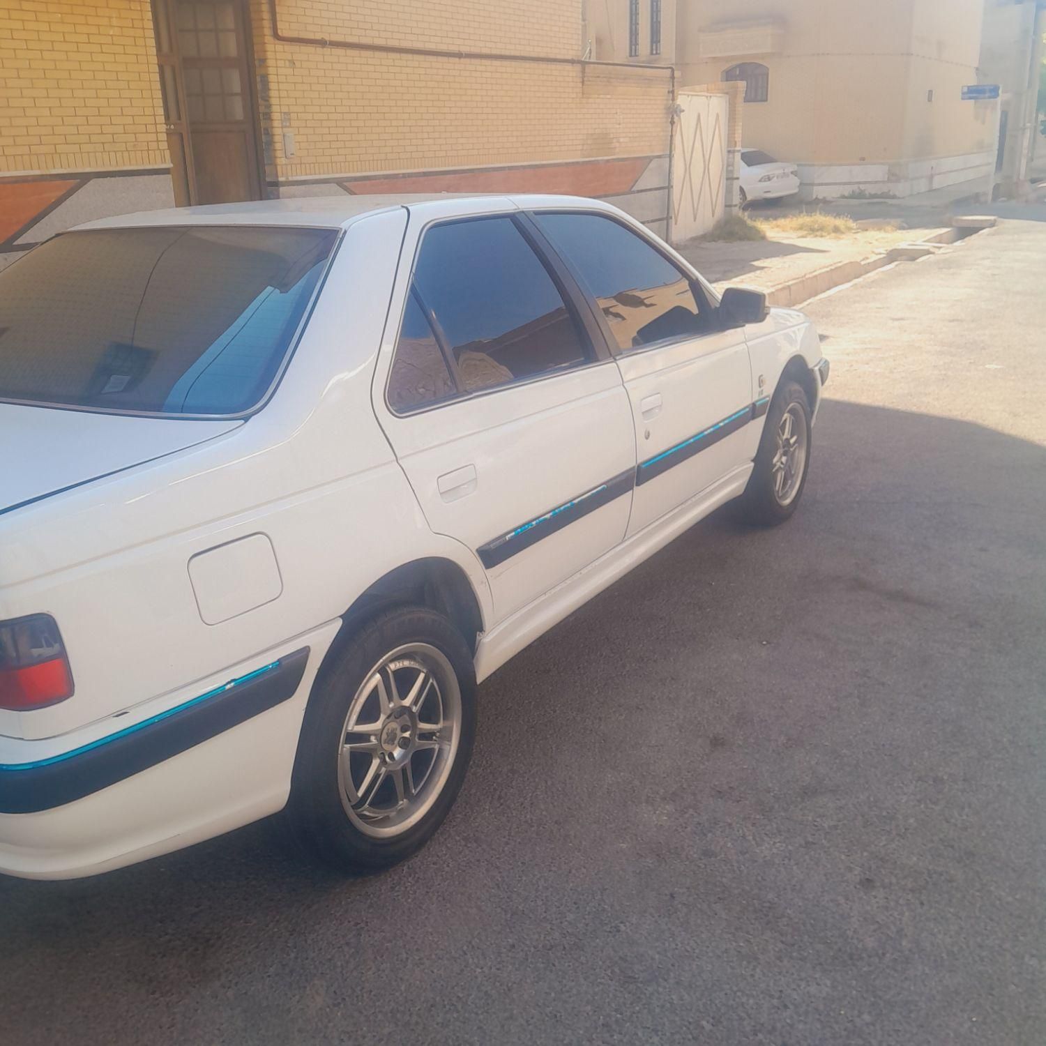 پژو پارس XU7ساده - 1388