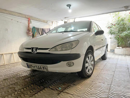 خودرو پژو، ۲۰۶ صندوق دار آگهی ann_18739401
