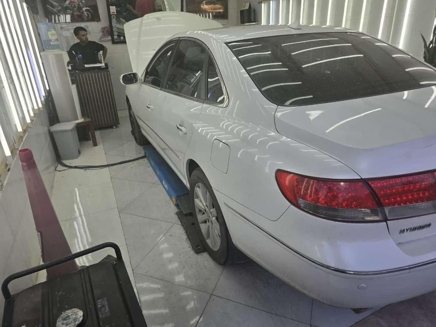 هیوندای آزرا (گرنجور) 3300cc - 2009
