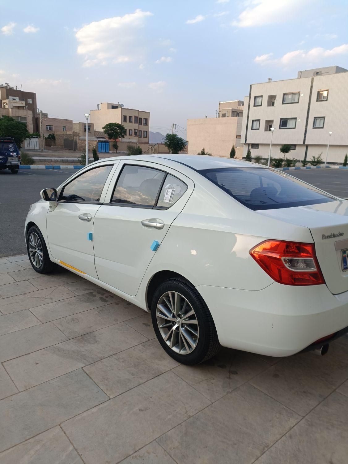 برلیانس H230 دنده‌ای - 1396