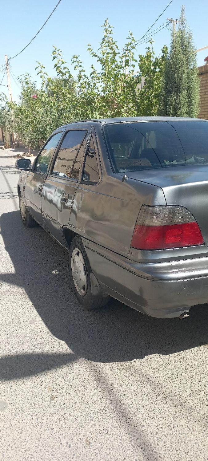 دوو سیلو سدان - 1381