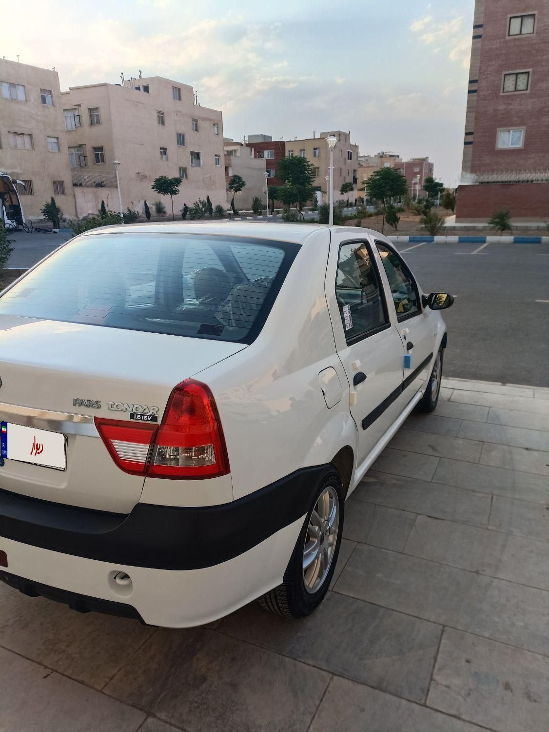 رنو پارس تندر گیربکس JHQ + مولتی مدیا - 1395