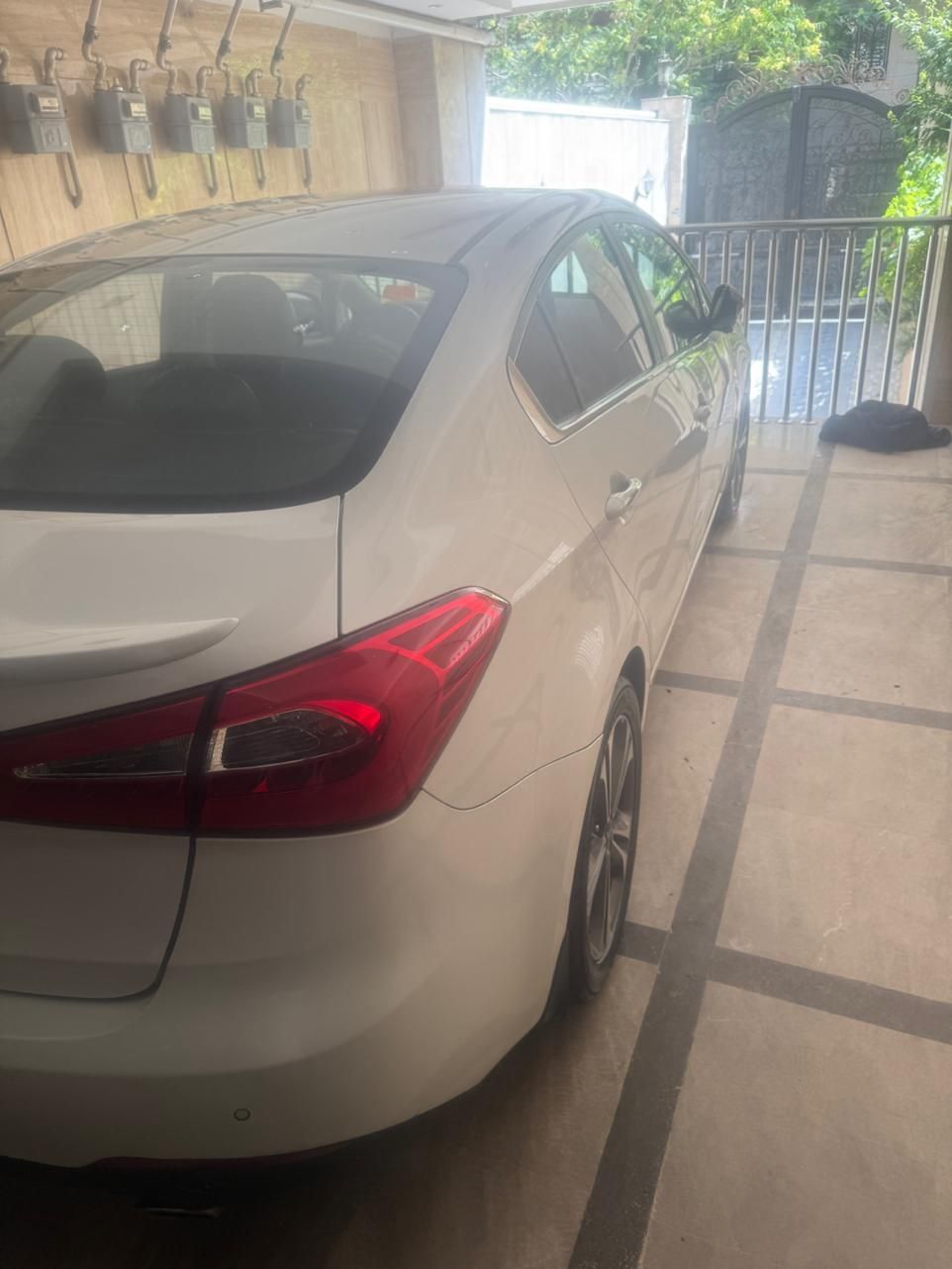 کیا سراتو 2.0 لیتر اتوماتیک GT لاین - 2016