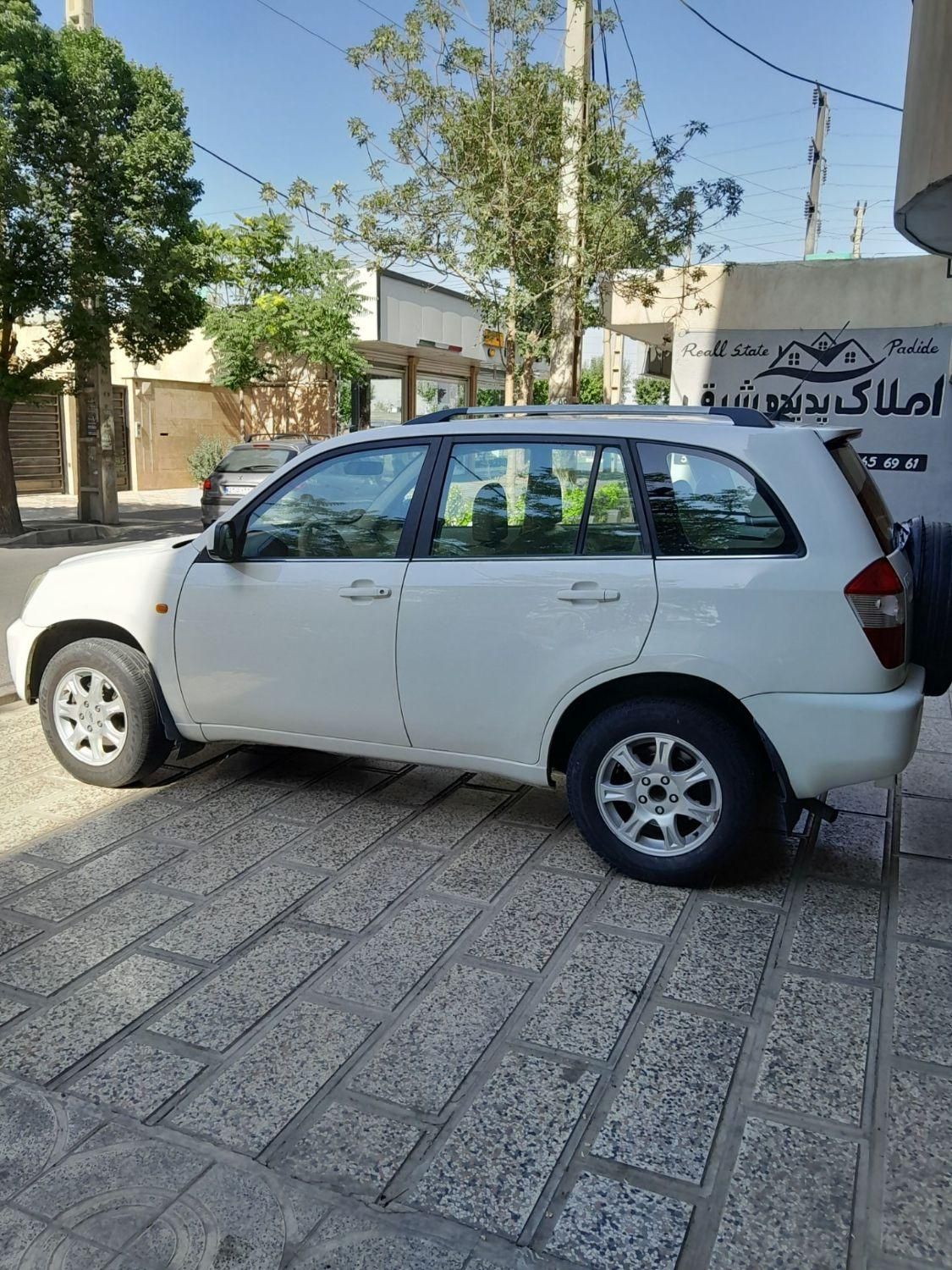 ام وی ام X33 دنده‌ای ساده - 1389