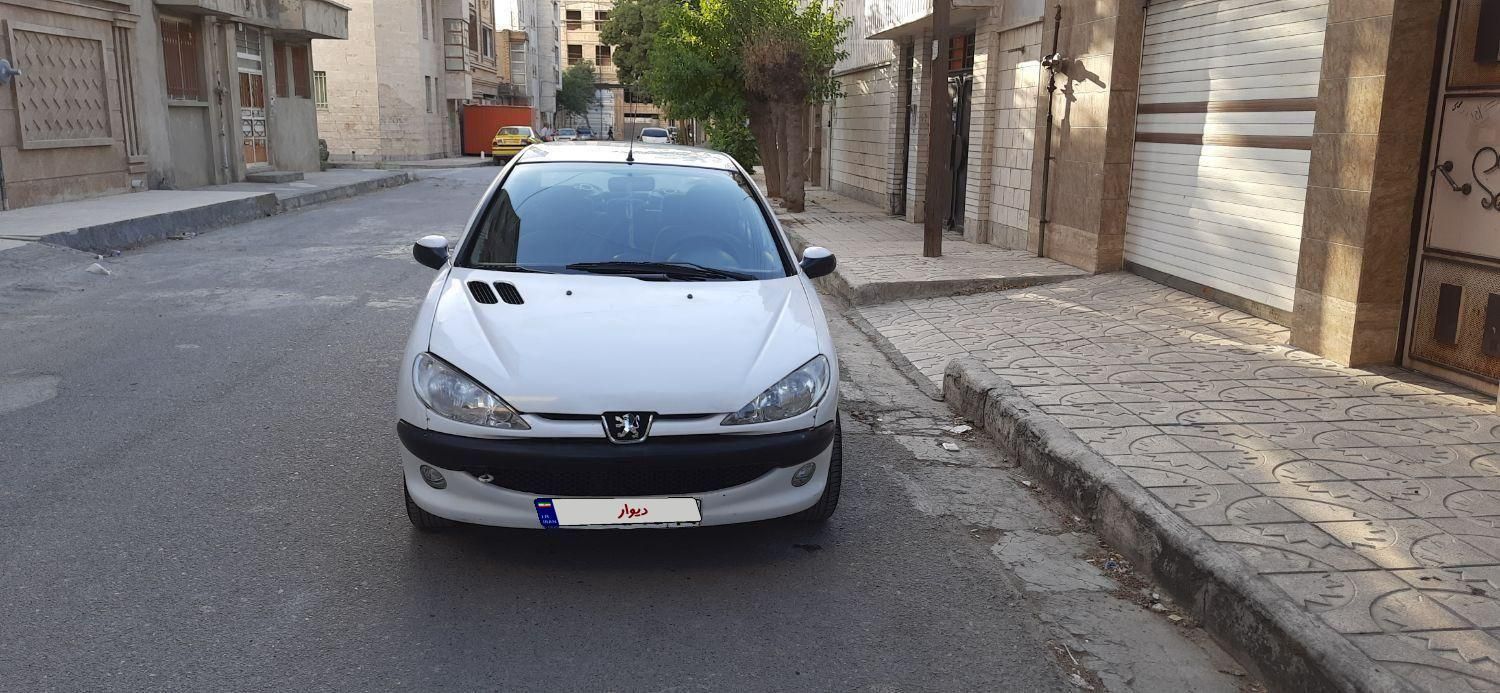خودرو پژو، ۲۰۶ صندوق دار آگهی ann_18740863