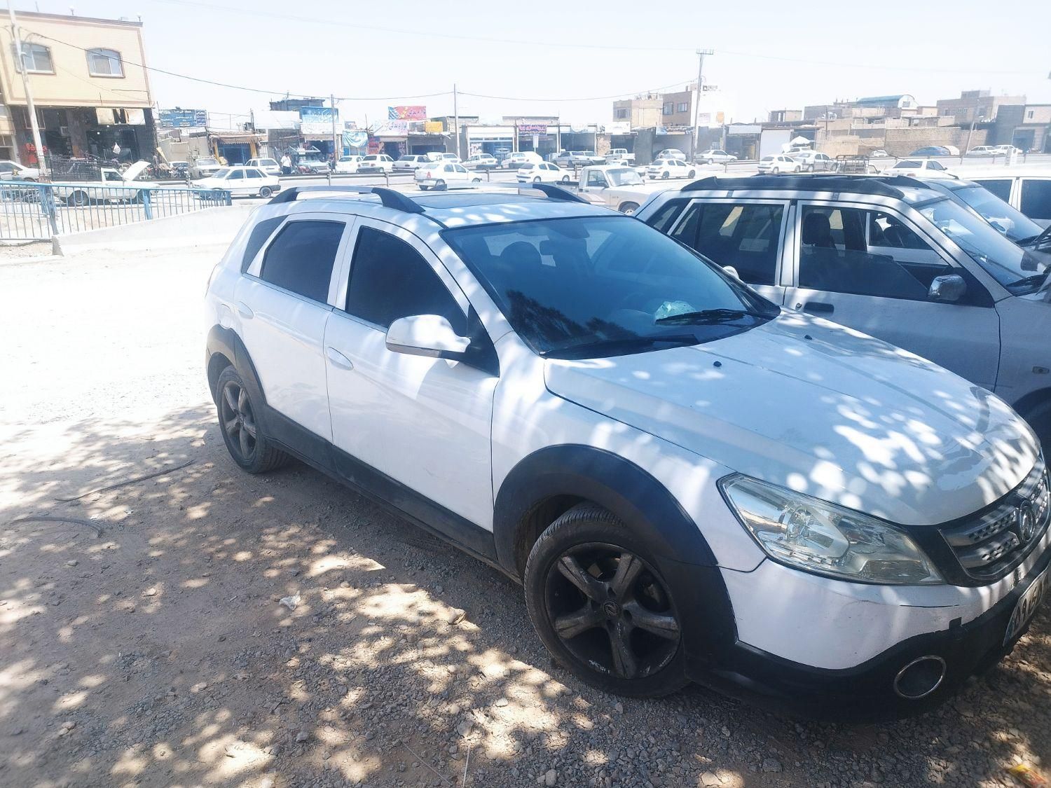 خودرو دانگ فنگ، H30 کراس آگهی ann_18740944