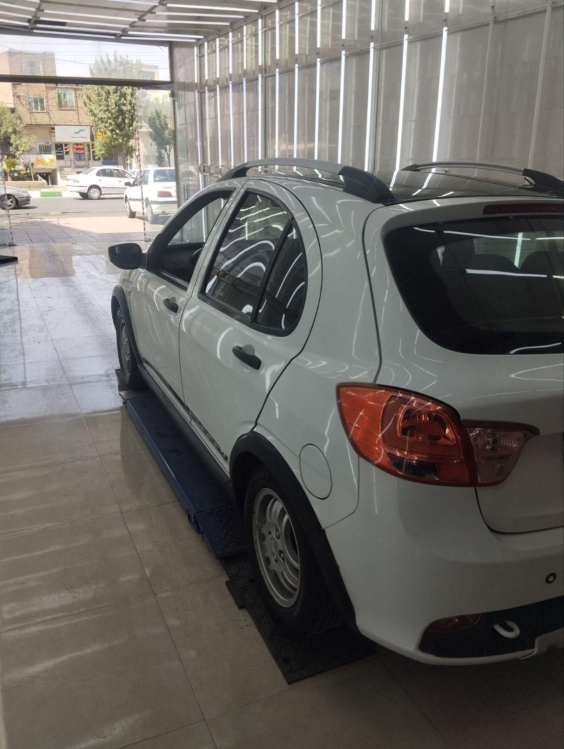 کوییک R دنده‌ای - 1400