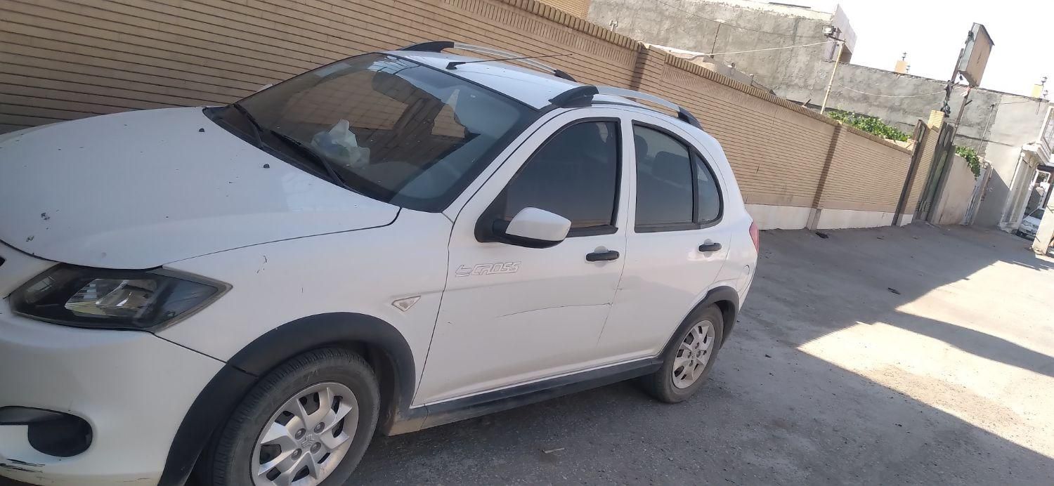 خودرو کوییک، معمولی آگهی ann_18741453