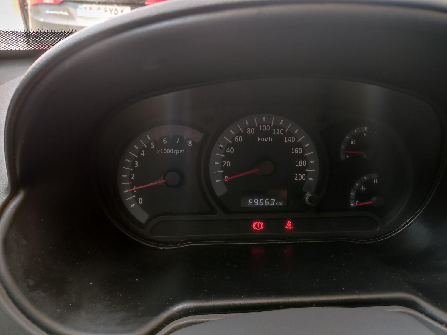 تیبا صندوق دار SX - 1401