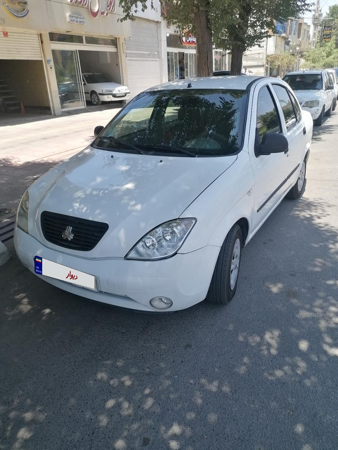 تیبا صندوق دار SX - 1400