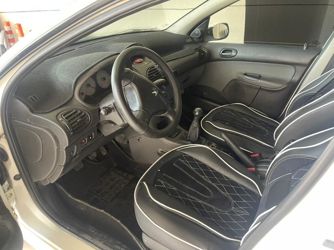 پژو ۲۰۶ صندوق دار v8 - 1395