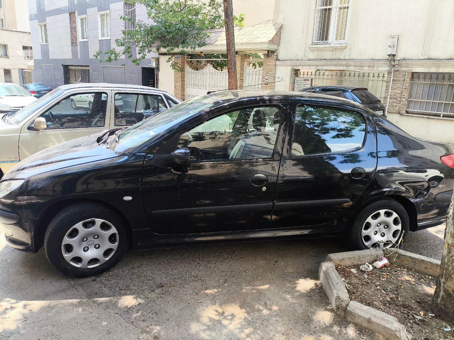 پژو ۲۰۶ صندوق دار v8 - 1394