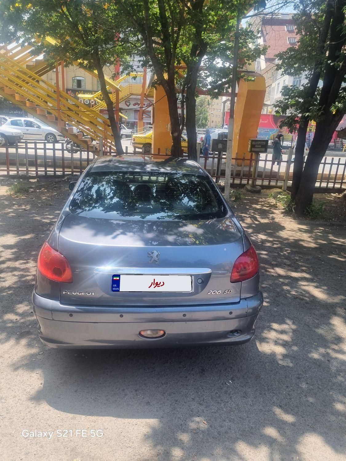 پژو ۲۰۶ صندوق دار v8 - 1390