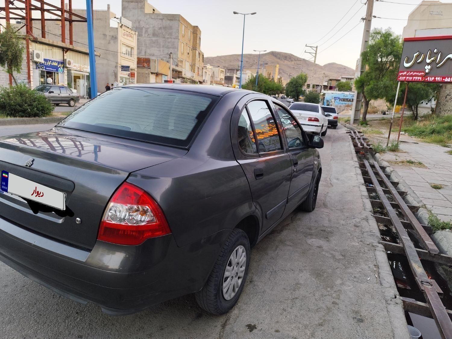 تیبا صندوق دار SX - 1395
