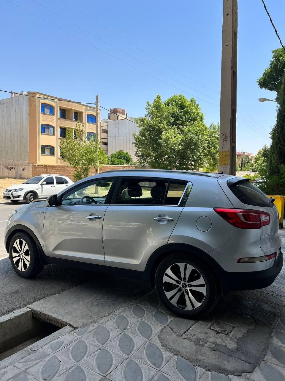 کیا اسپورتیج 4 سیلندر فول 2400cc - 2014