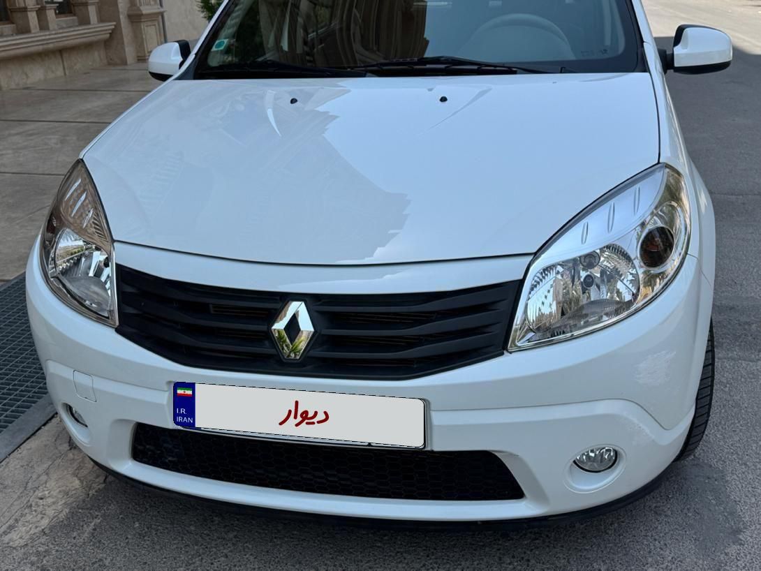 خودرو رنو، ساندرو آگهی ann_18743057