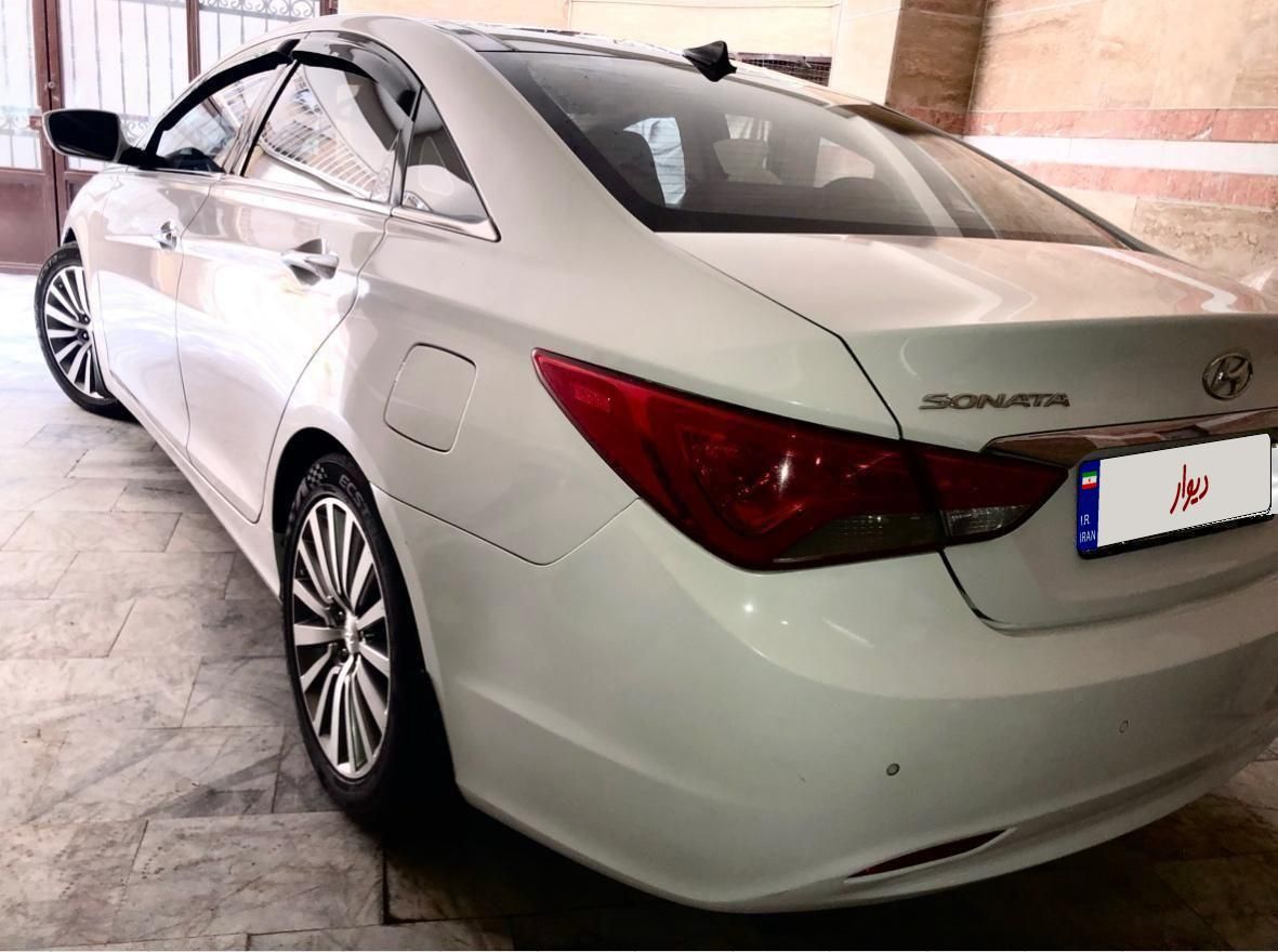 هیوندای سوناتا فول YF - 2014
