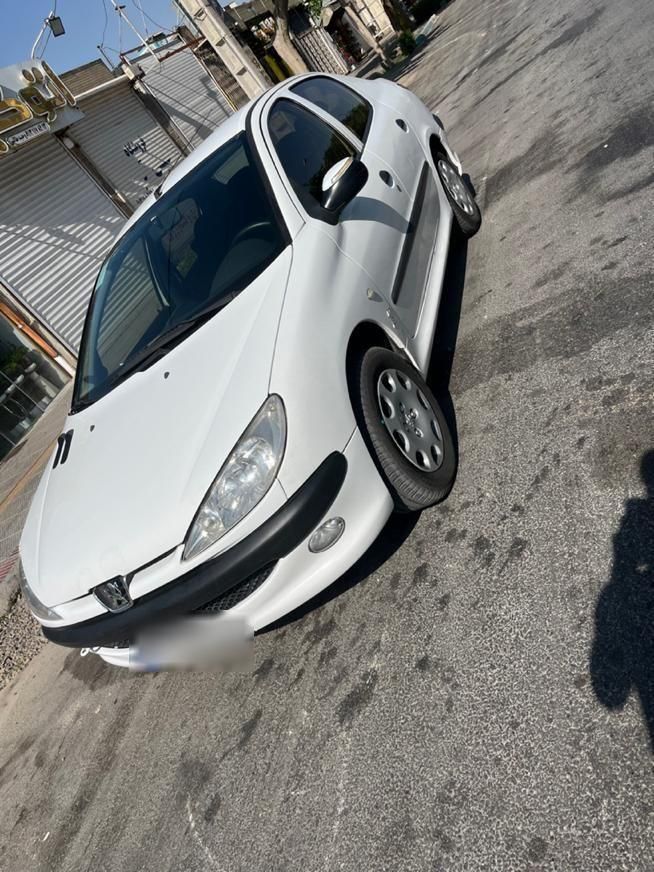 پژو ۲۰۶ صندوق دار v8 - 1395