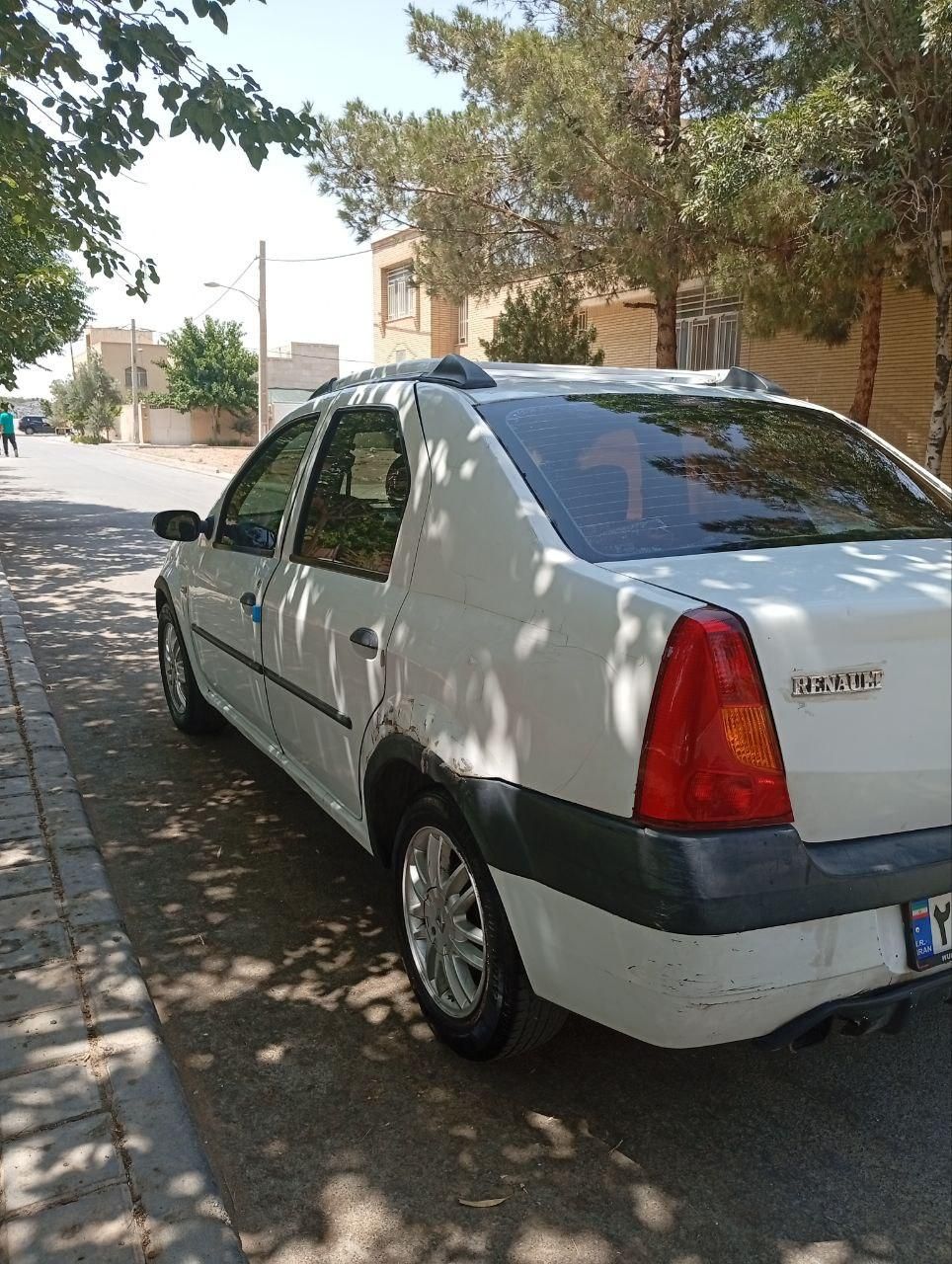 رنو تندر 90 E2 - 1386