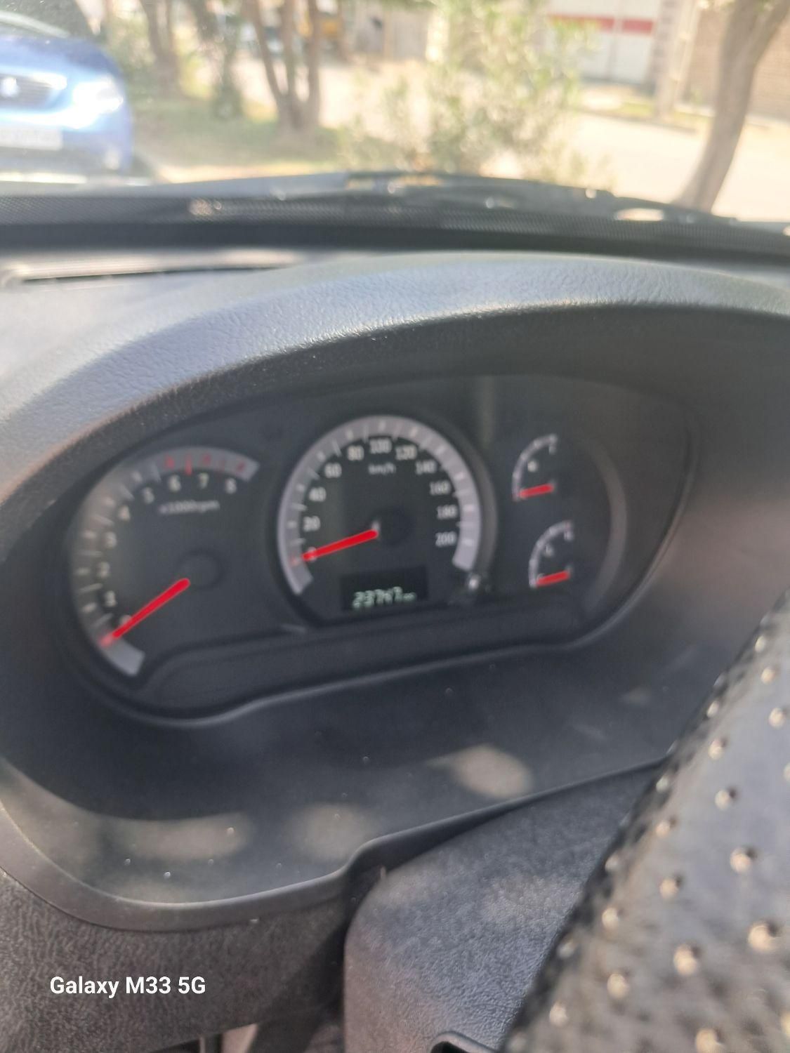 کوییک R دنده‌ای - 1402