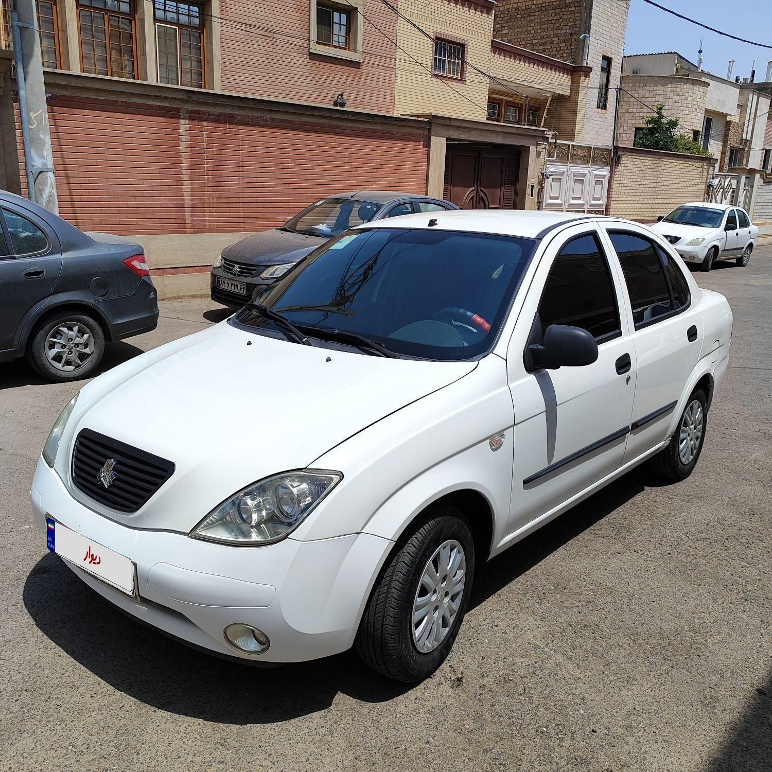 تیبا صندوق دار SX - 1399