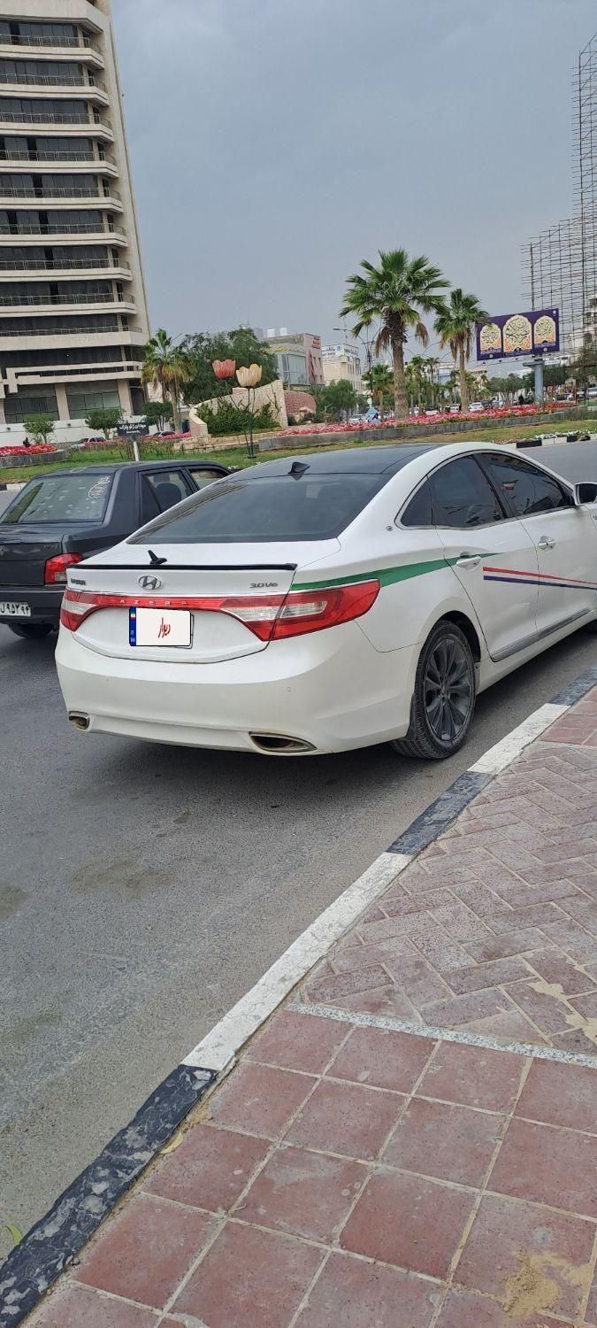 هیوندای آزرا (گرنجور) 3300cc - 2011