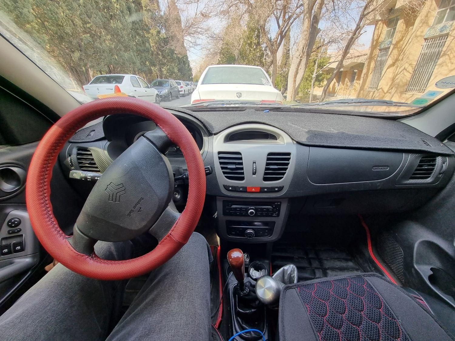 کوییک R دنده‌ای - 1399