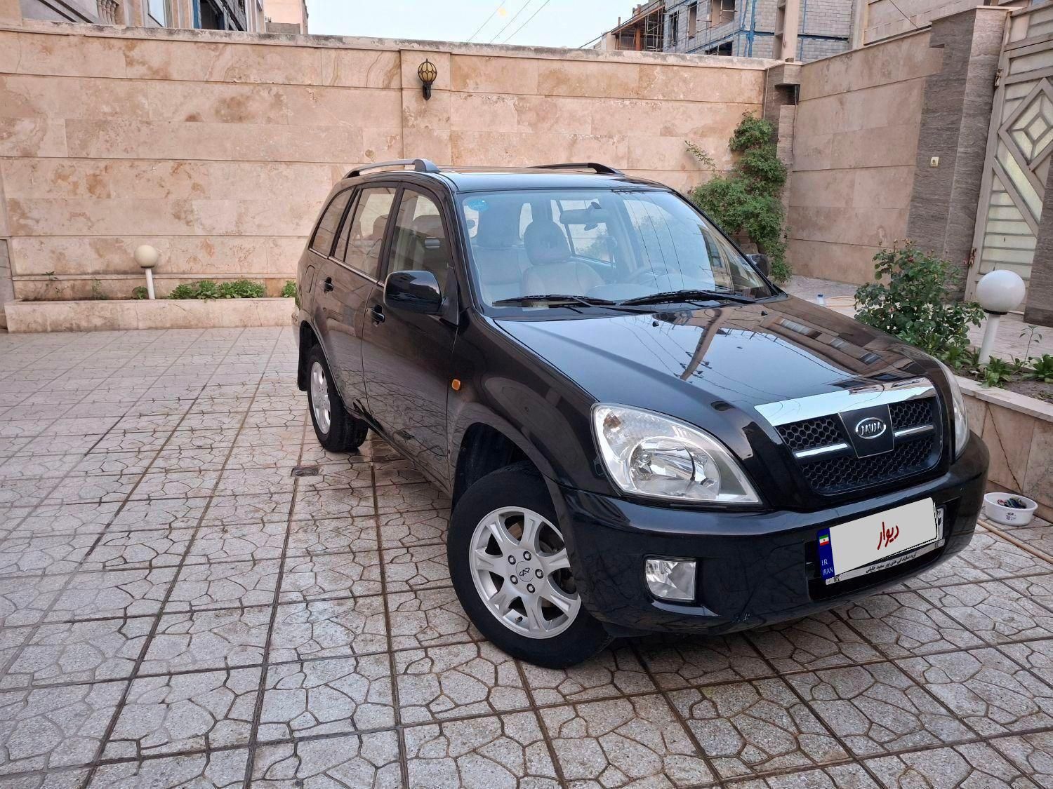 ام وی ام X33 دنده‌ای ساده - 1391