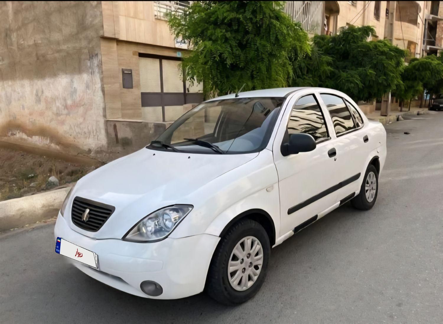 تیبا صندوق دار SX - 1392