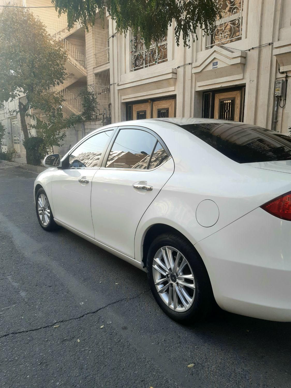 جک J5 اتوماتیک - 1396