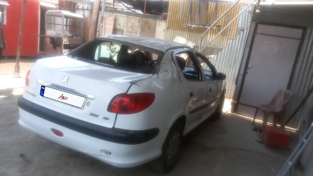 پژو ۲۰۶ صندوق دار v8 - 1394