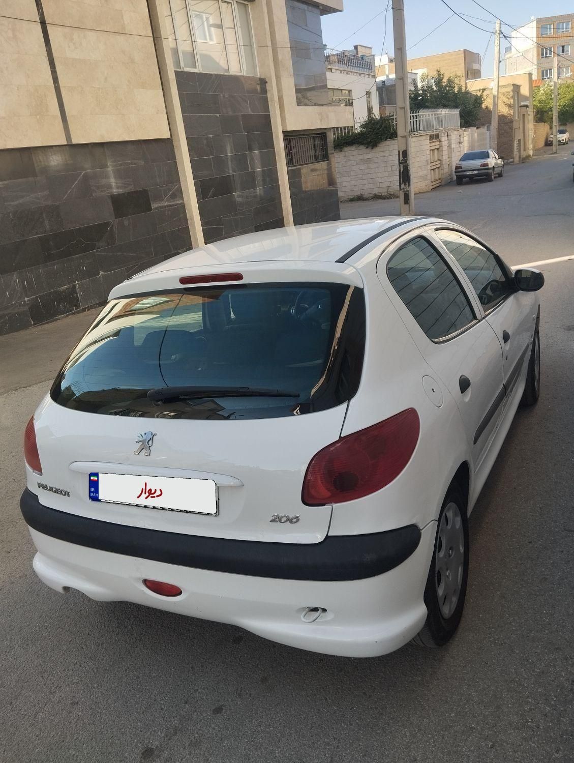 پژو 206 تیپ 2 - 1390