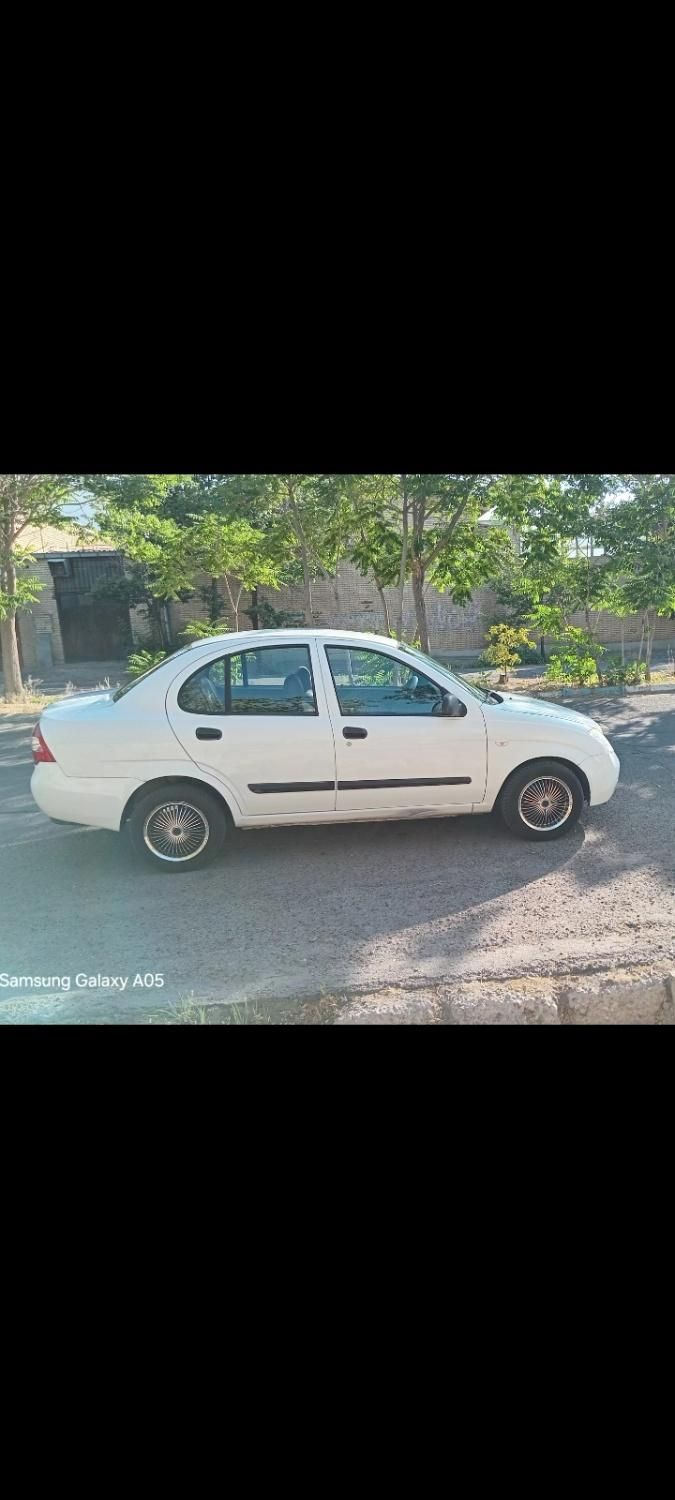 تیبا صندوق دار SX - 1392