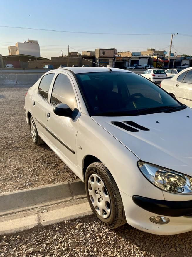 پژو ۲۰۶ صندوق دار v8 - 1395