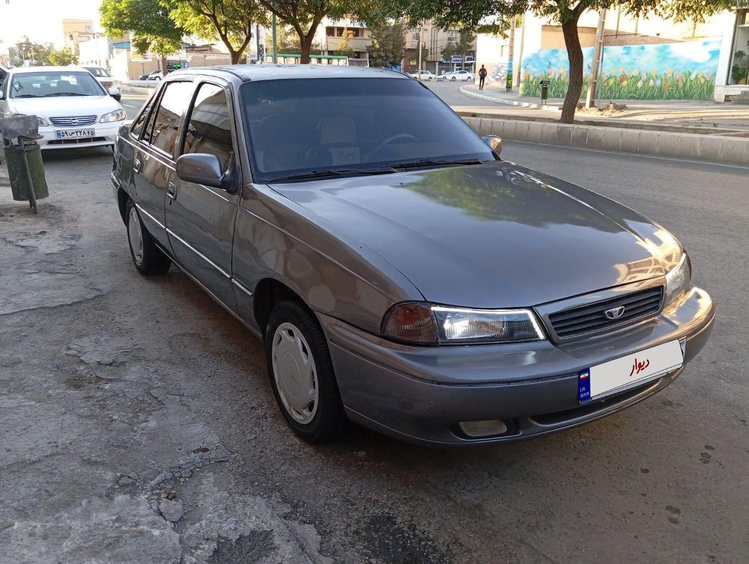 دوو سیلو سدان - 1381