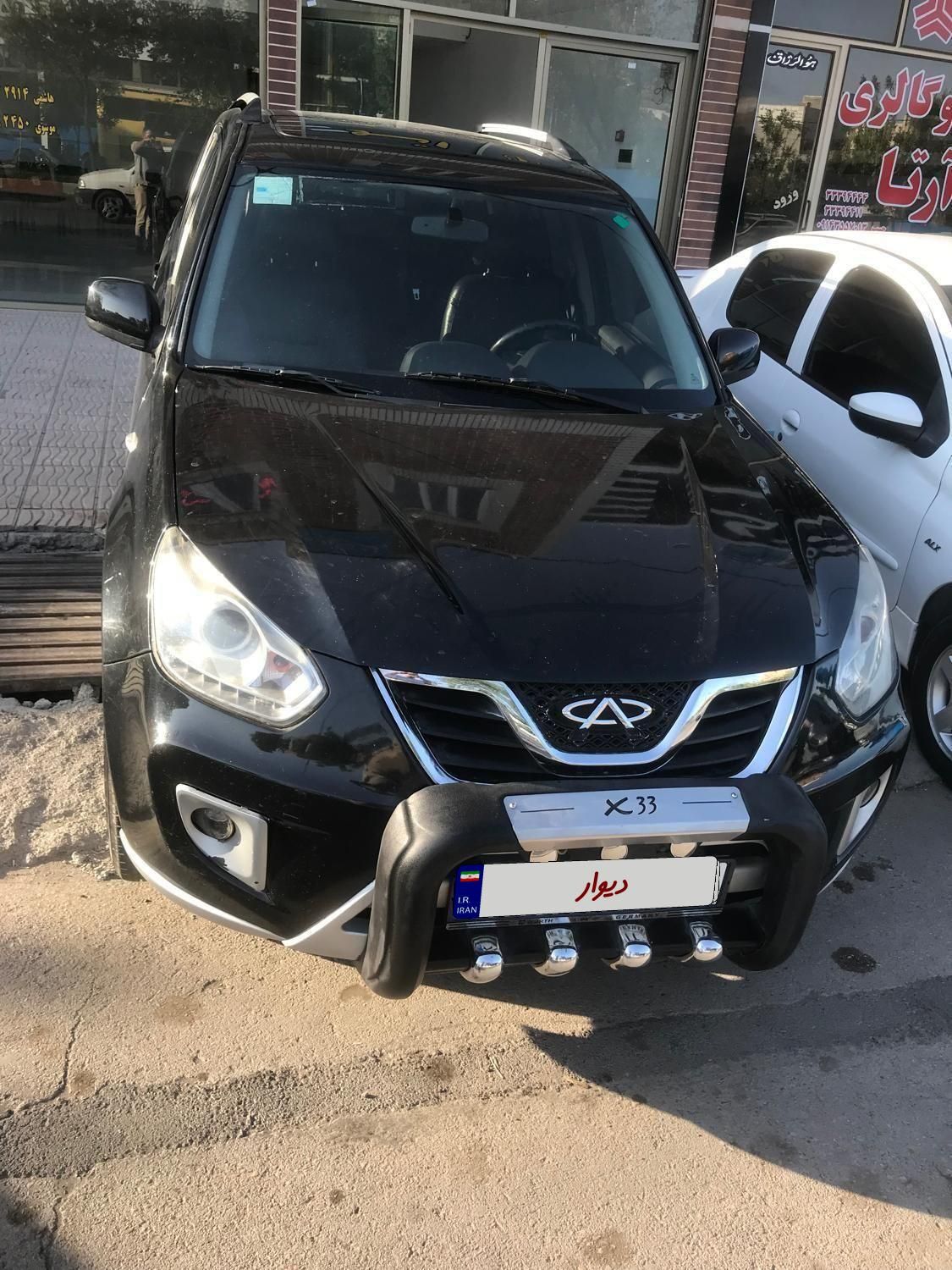 خودرو ام وی ام، X33 آگهی ann_18747504