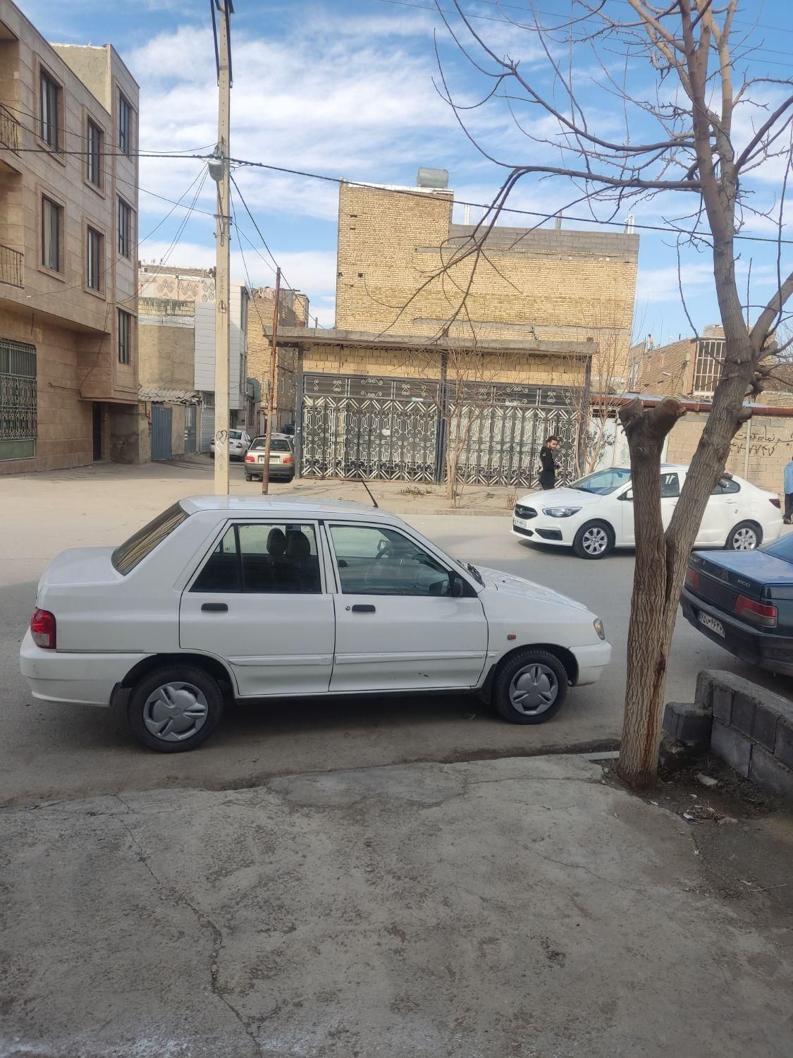 خودرو پراید، 132 آگهی ann_18747589