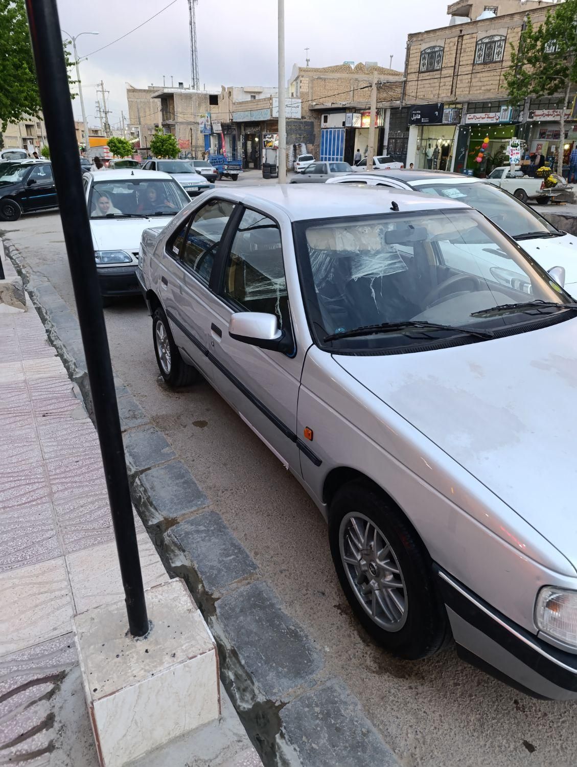 خودرو پژو، 405 آگهی ann_18747770