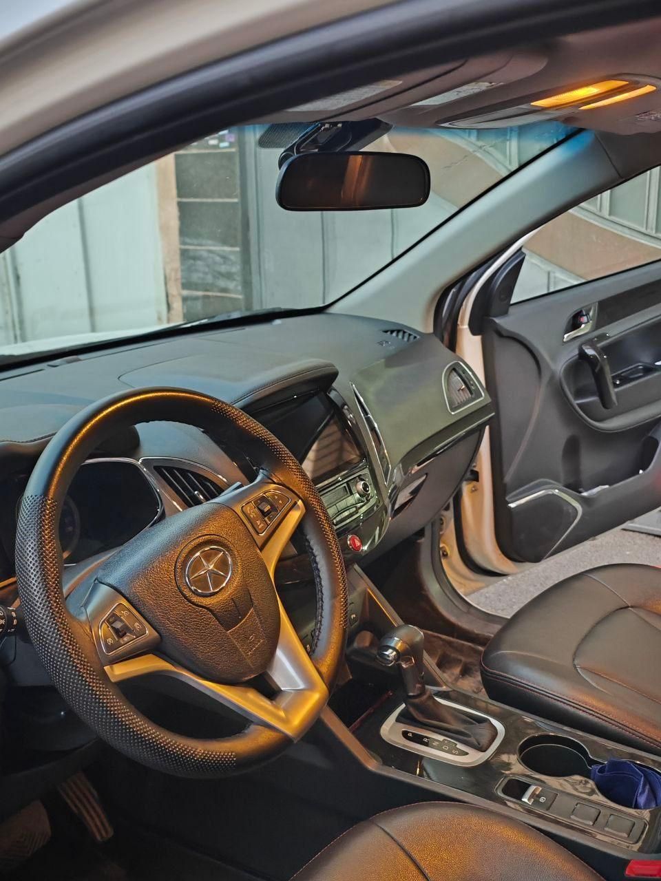 جک S5 اتوماتیک - 1396