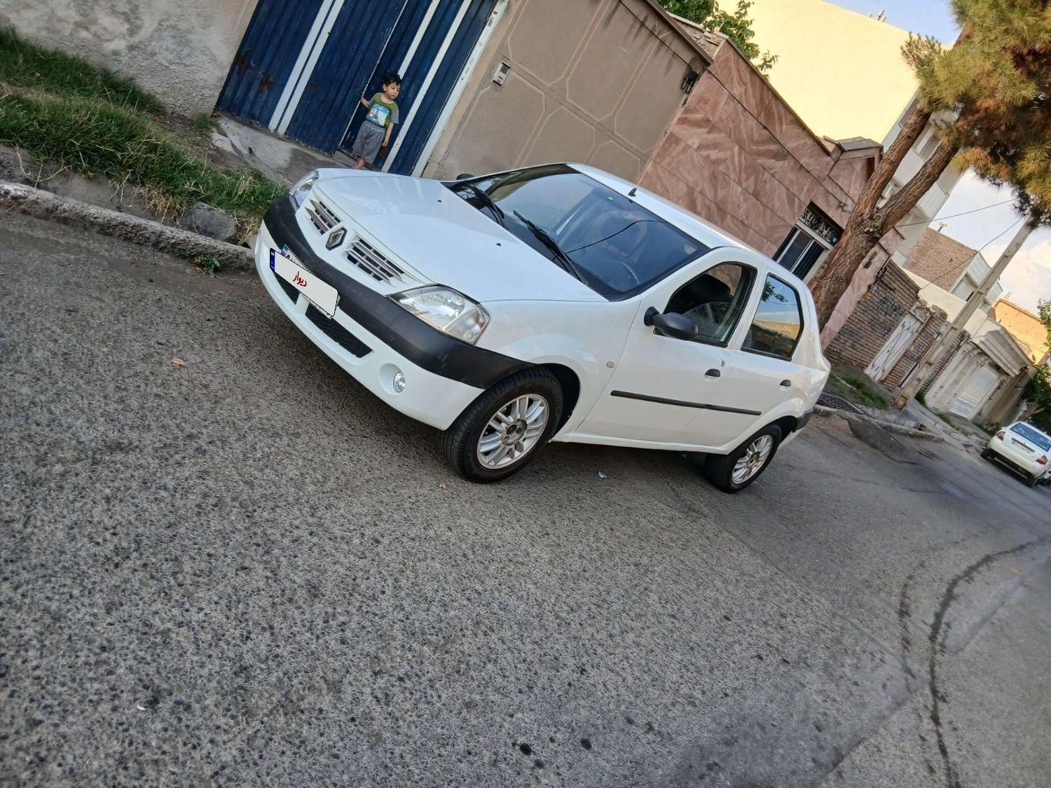 رنو تندر 90 E2 - 1393