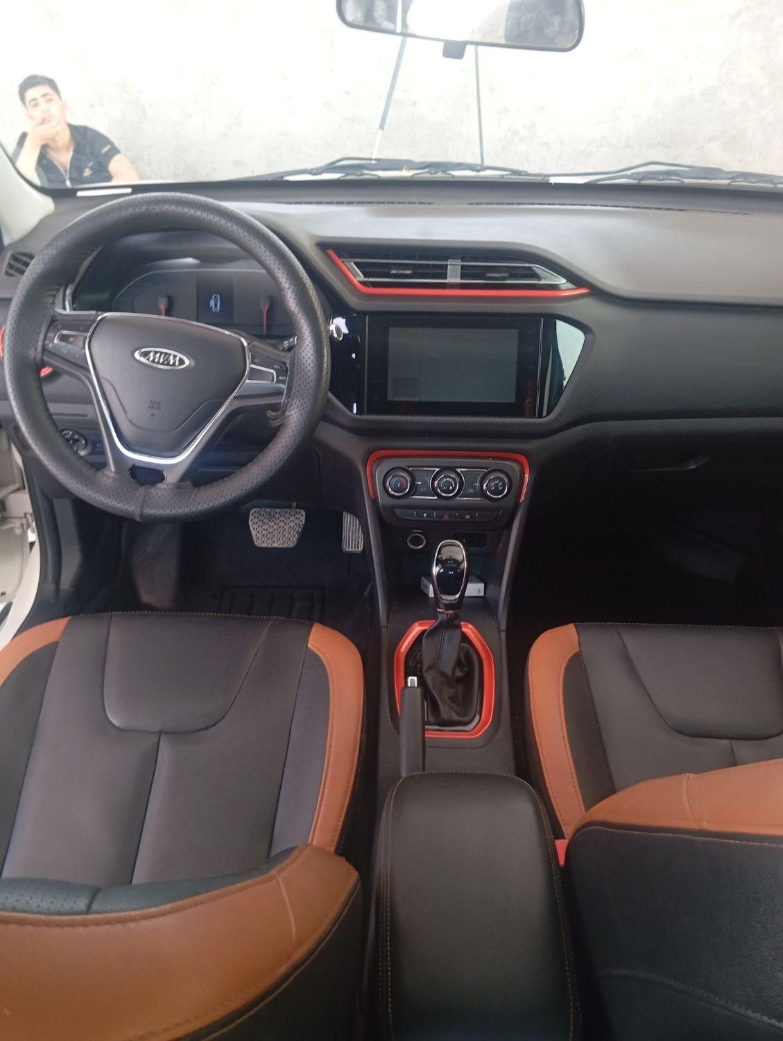ام وی ام X22 اتوماتیک اسپرت اکسلنت - 1400