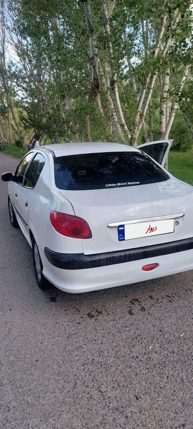 پژو ۲۰۶ صندوق دار v20 - 1390