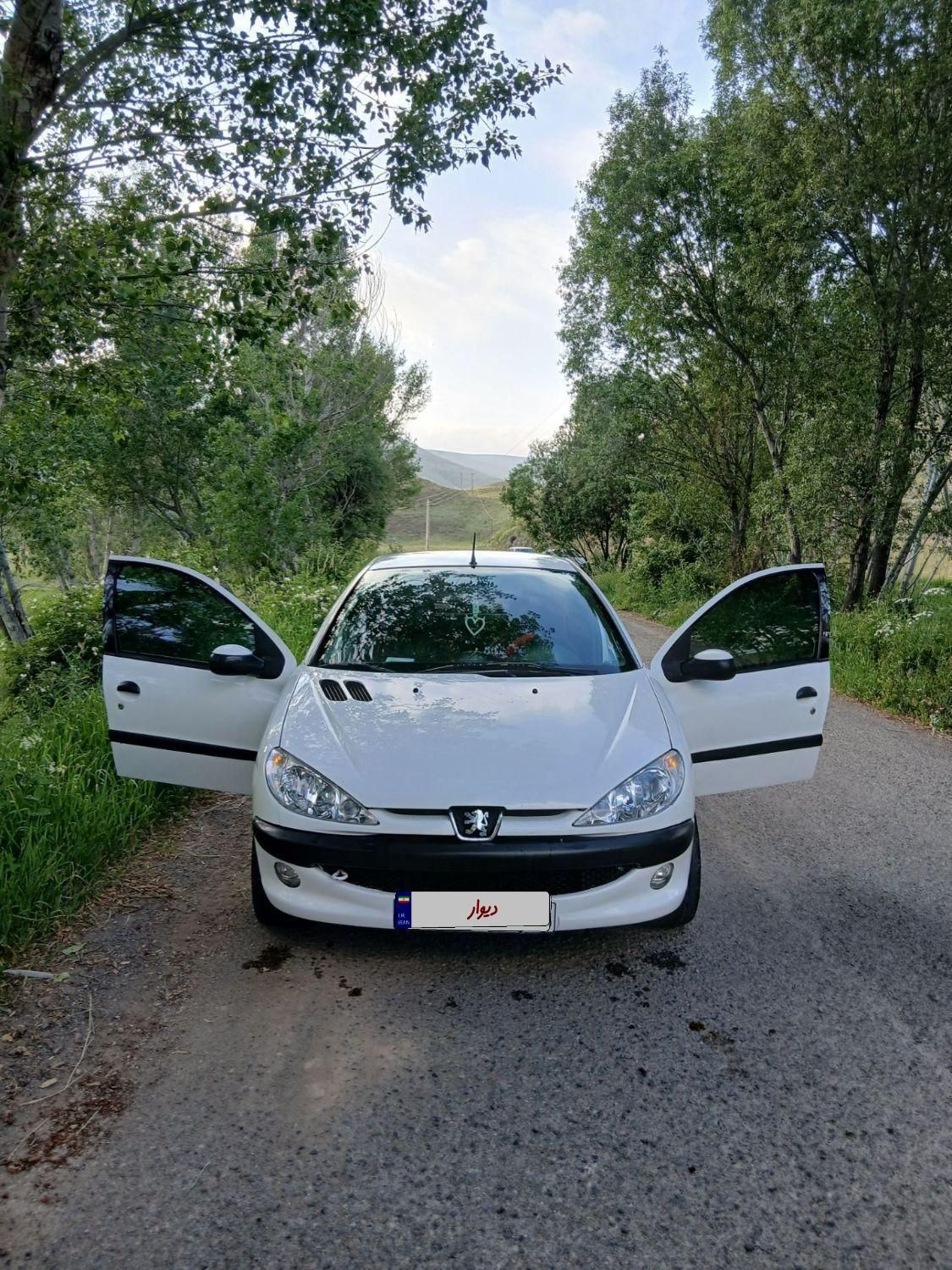 پژو ۲۰۶ صندوق دار v20 - 1390