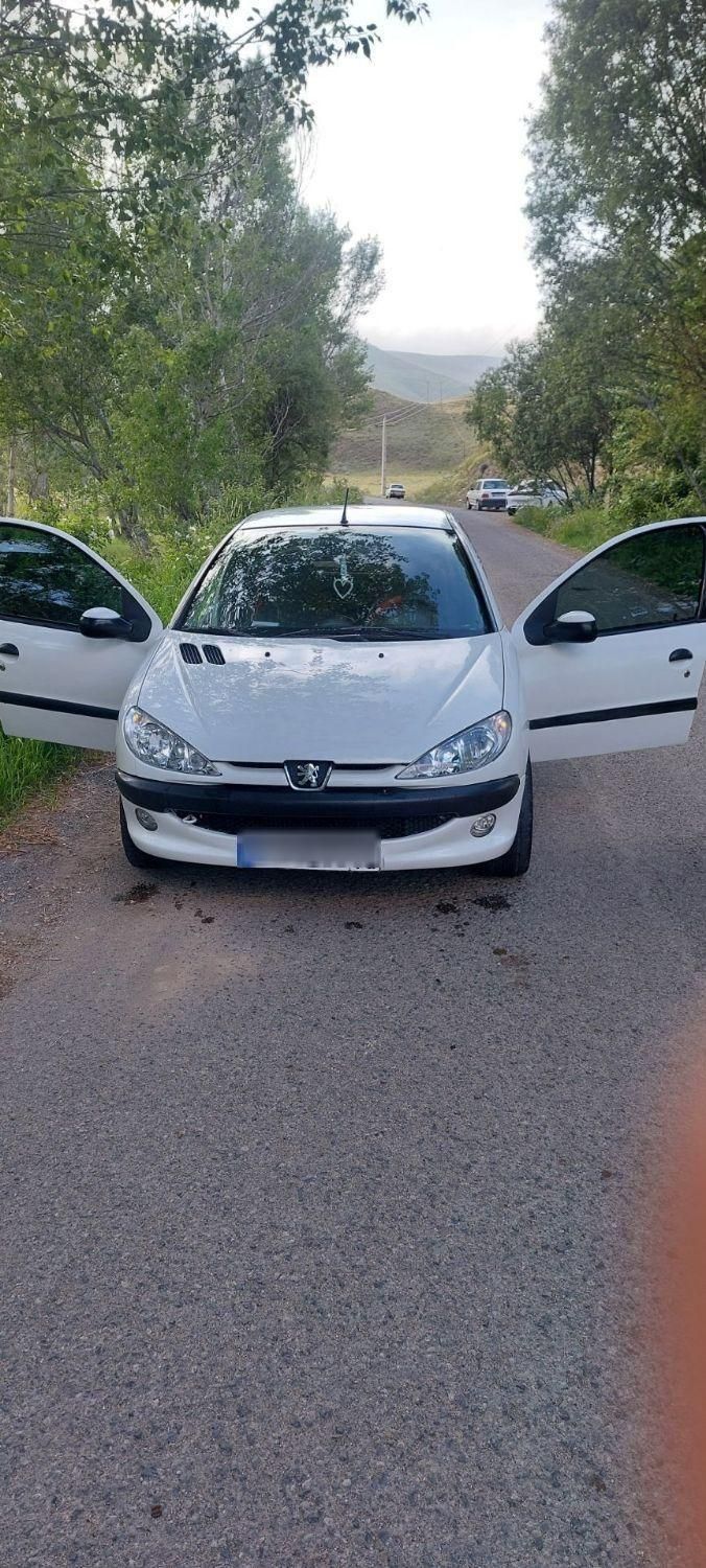 پژو ۲۰۶ صندوق دار v20 - 1390